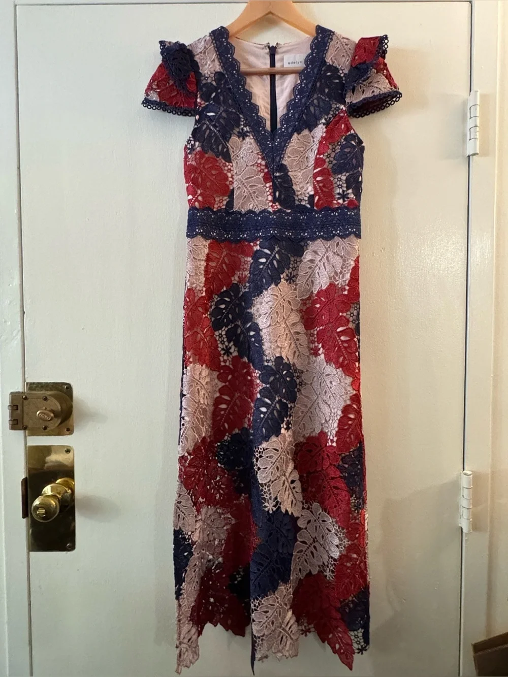 $187 ADELYN RAE Adeline Palm Lace Midi Dress In Navy/Wine/Blush Size 4